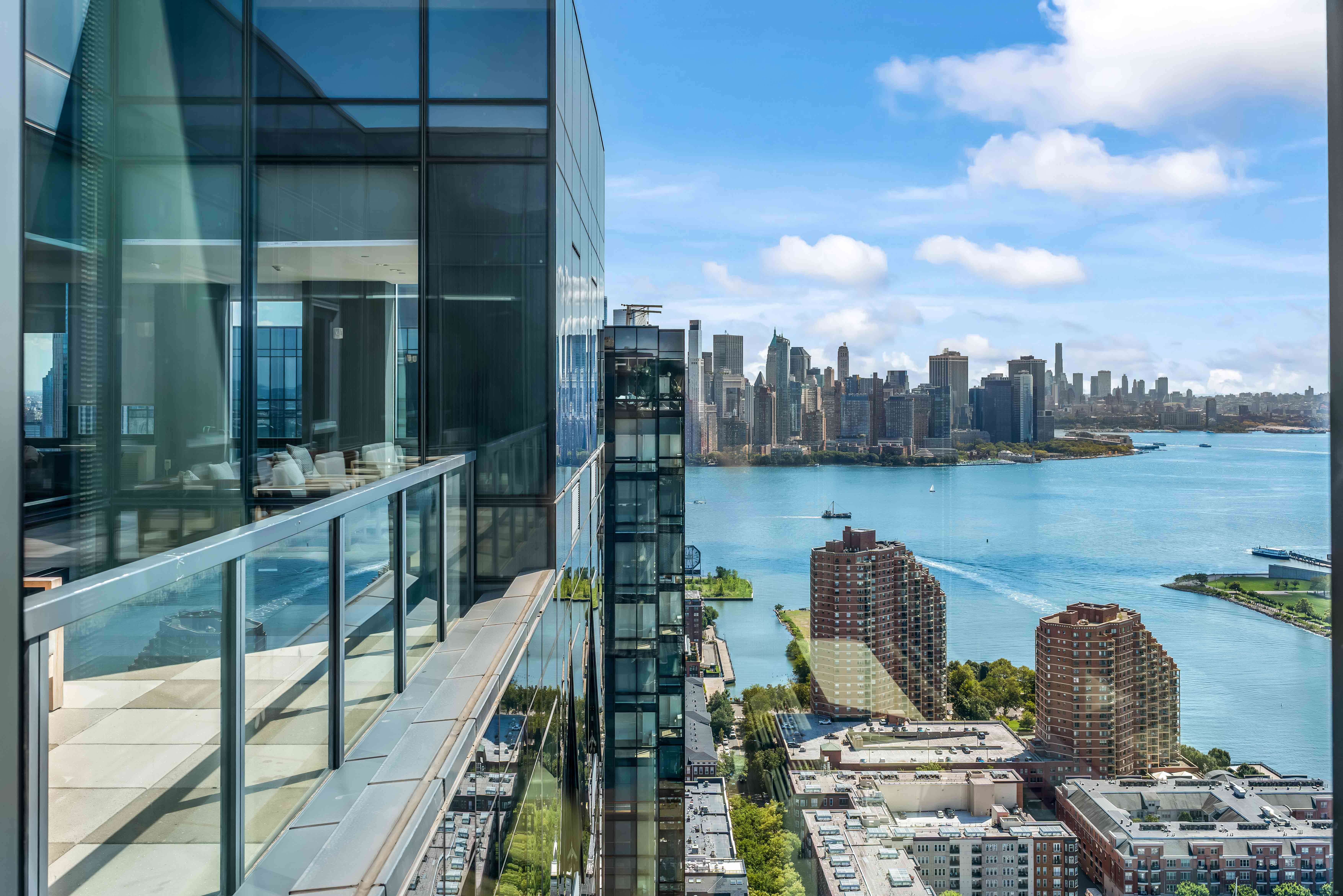 Waterfront unit